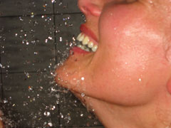 SPA DAME: En fornøyd dame under SPA-behandling
